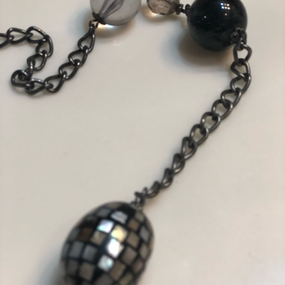 Shell necklace - Picture 3 of 8